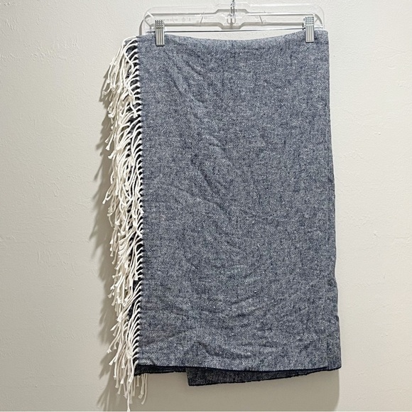 FABBRICA ARTIGIANA Blue Herringbone Navy Blue Fringed Blanket ITALY 54” X 62” - Picture 1 of 7